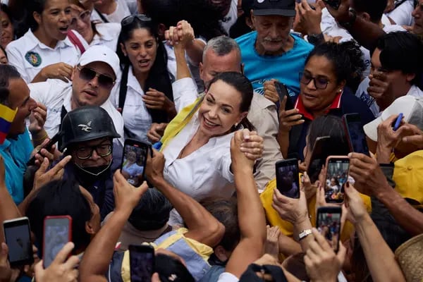 ¿Qué hará la oposición venezolana? Se agota su tiempo para decidir su rumbo antes de las elecciones