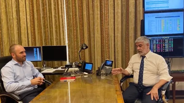 Martín Guzmán y Roberto Feletti. El ministro de Economía y el secretario de Comercio, Roberto Feletti mantuvieron un encuentro con autoridades del FMI.