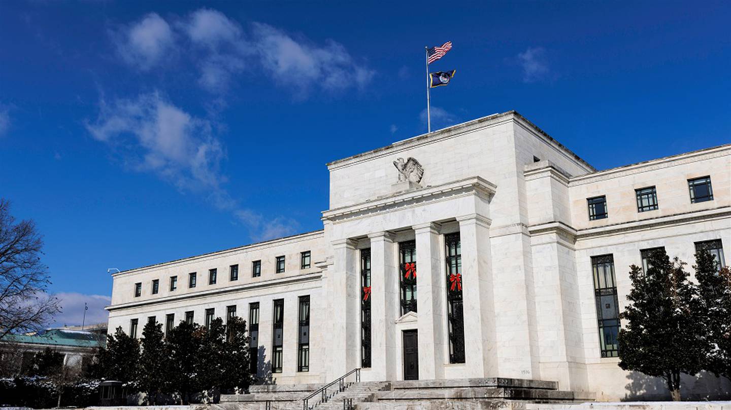 Em dezembro, o FOMC dobrou o ritmo de redução de compra de ativos e o plano é encerrar as compras de títulos em março