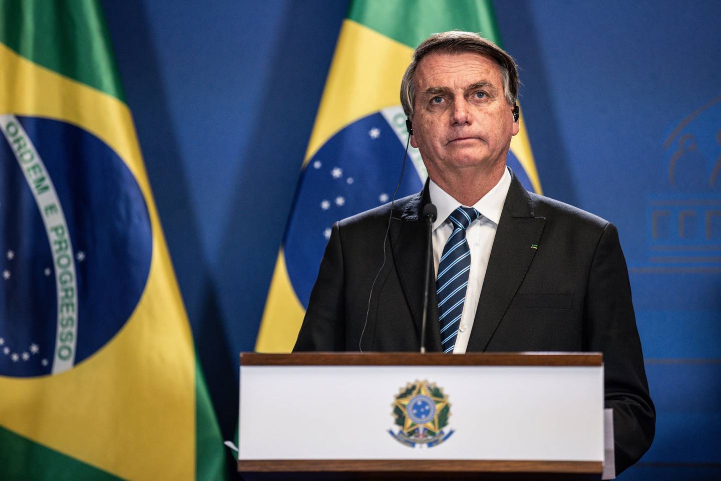 Piora na percepção da economia e perdão a Daniel Silveira fizeram intenções de voto em Bolsonaro pararem de crescer depois de três meses de alta, segundo pesquisa da Genial/Quaest