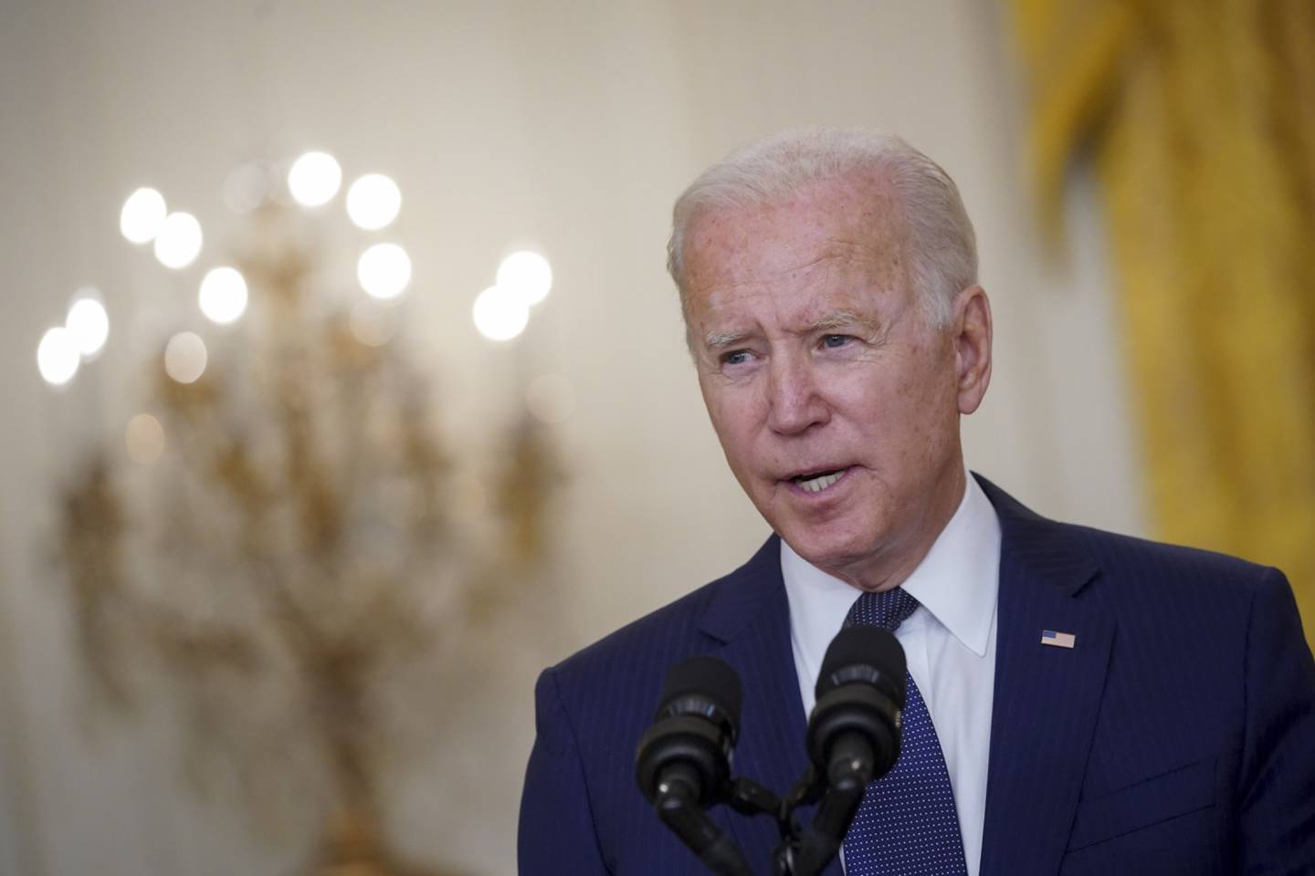 El presidente de EE.UU., Joe Biden, pronuncia un discurso tras las explosiones que tuvieron lugar en Kabul.