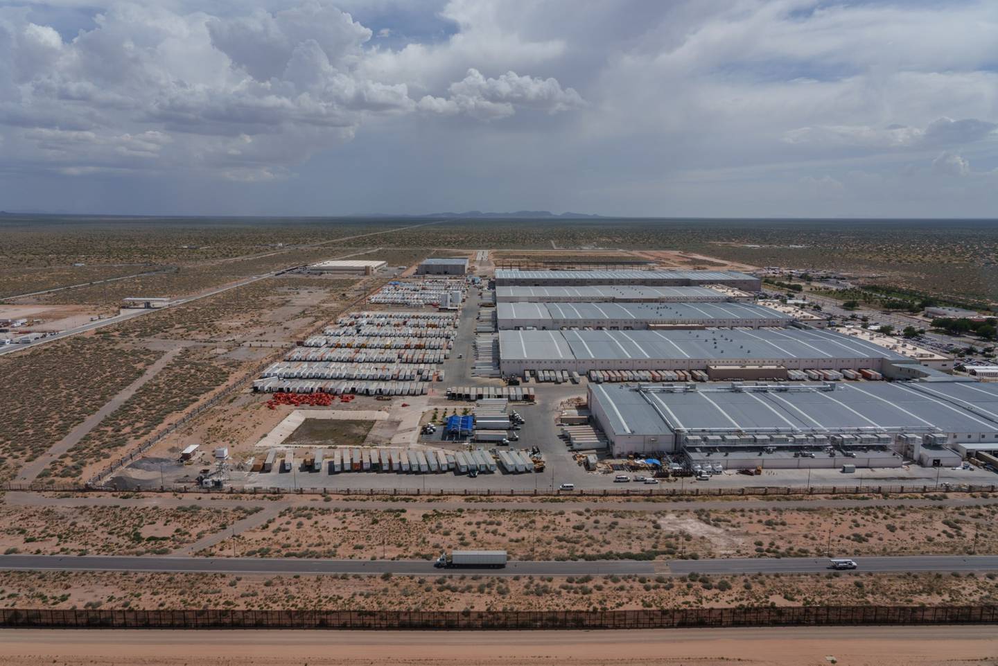 An aerial view of a Foxconn factory in San Jeronimo, Chihuahua state, Mexico, as seen from Santa Teresa, New Mexico on Tuesday, August 9, 2022.dfd