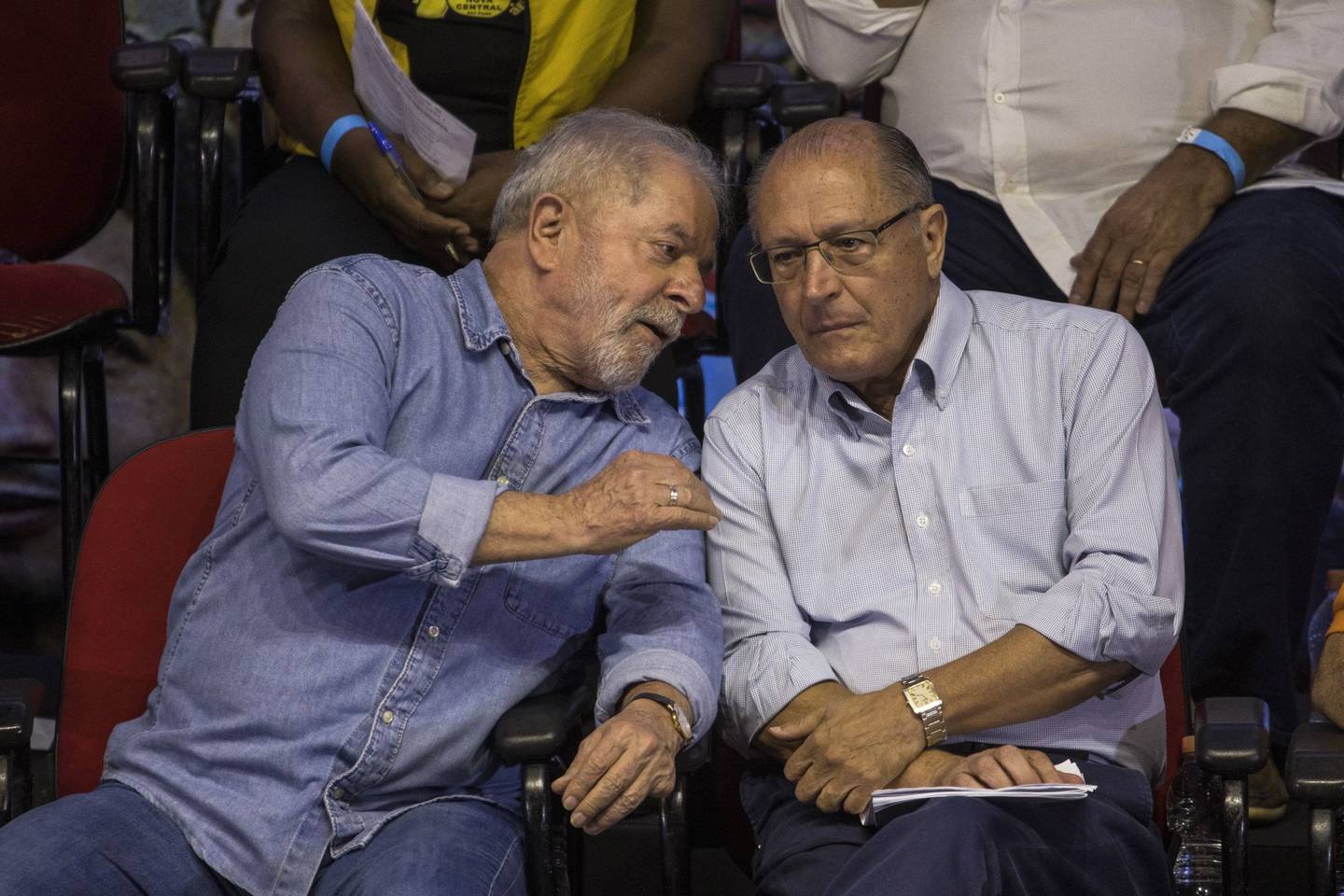 Luiz Inacio Lula da Silva, Brazil's former president, left, speaks with Geraldo Alckmin, presidential candidate for the Brazilian Social Democracy Party (PSDB), during an event with union leaders in Sao Paulo, Brazil, on Thursday, April 14, 2022. Lula, who led the country from 2003-2010, has been the presidential front-runner since Brazil's top court tossed out graft convictions against him last year.