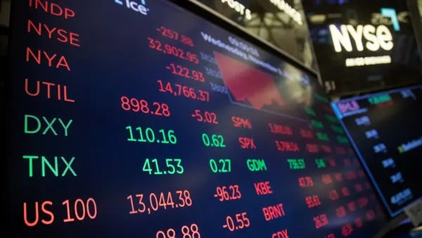 Cambio en liquidación de acciones en Wall Street va a reconfigurar mundo de divisasdfd