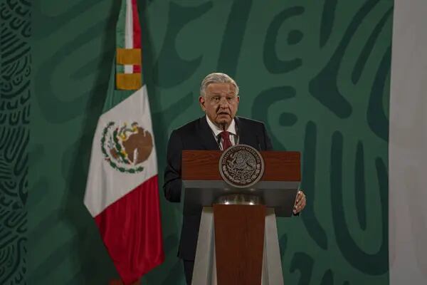Andrés Manuel López Obrador, presidente de México, habla durante una conferencia de prensa matutina.