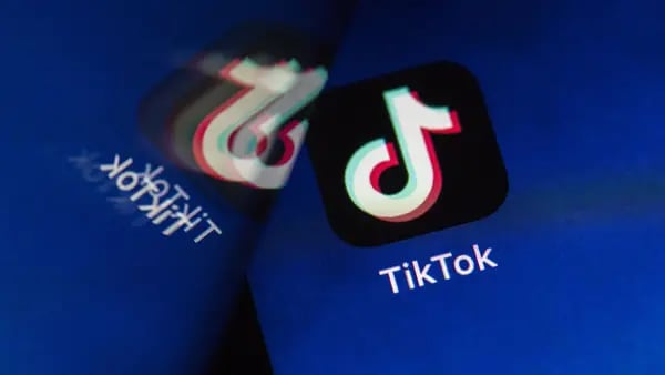 Comisión Europea prohibe a su personal usar TikTok por preocupaciones de seguridaddfd