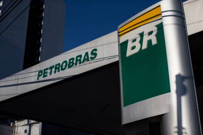 Petrobras tiene US$1.140 millones en pérdidas por cambio de gobierno de Luladfd