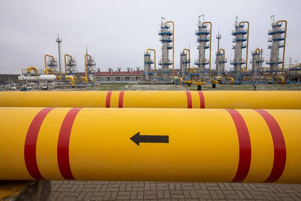 El gas sube; Europa con dificultades para cubrir el vacío del suministro rusodfd
