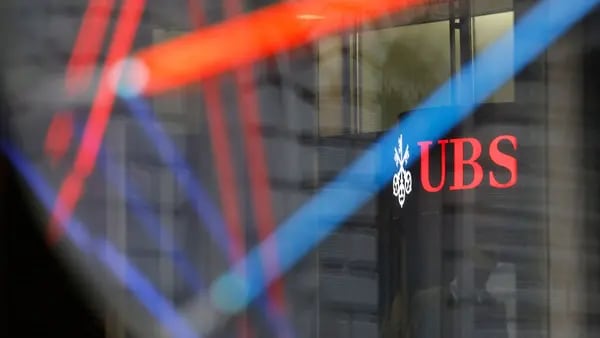UBS contrata al banquero de los multimillonarios rusos de Credit Suisse dfd