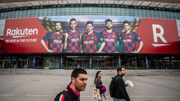 Barcelona busca crédito de US$ 1,6 bi nos EUA para reformar estádio Camp Noudfd