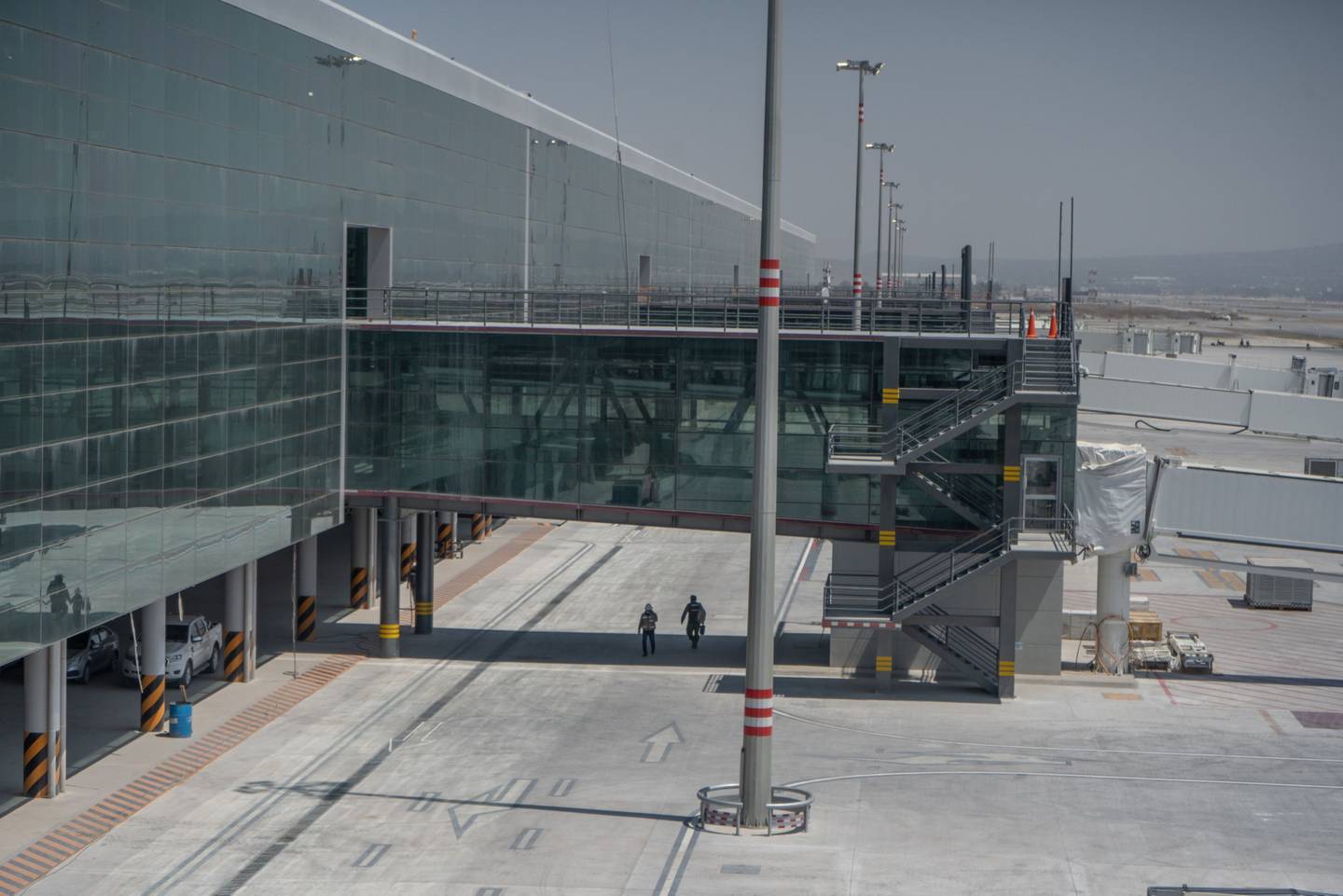 AMLO busca que las aerolíneas de carga trasladen sus operaciones al Aeropuerto Internacional Felipe Ángeles (AIFA), que fue construido durante su administración.