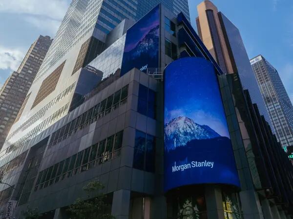 Morgan Stanley supera su récord en gestión de patrimonios