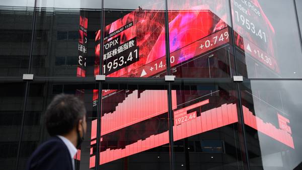 Bolsas de Asia operan al alza siguiendo a Wall Street antes de la reunión de la Feddfd