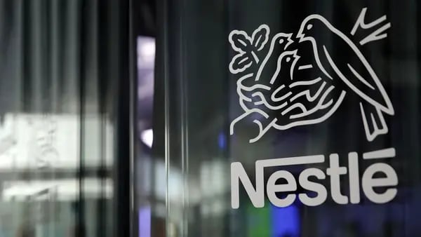 Nestlé enfrenta batalha com acionistas que pedem alimentos mais saudáveisdfd