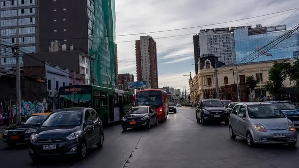 Chile y Brasil, los países donde se compraron más vehículos por habitantes en 2022dfd